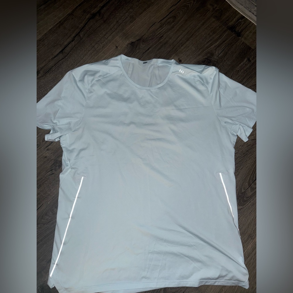 lululemon athletica light blue Short Sleeve Men's Tee